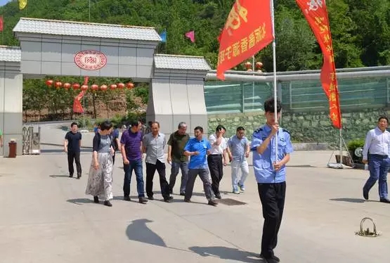 承德琢酒調(diào)研座談