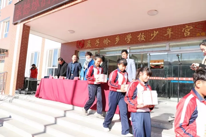 640.webp (5) 640.webp (5)